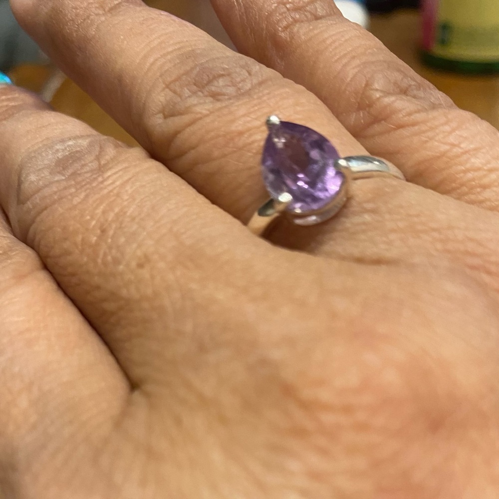 Real silver amethyst pear shaped size 6 .5